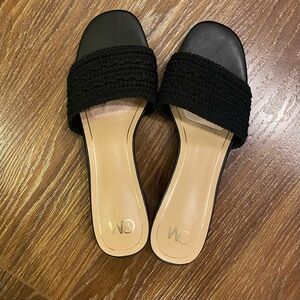 9.5 Black C&M Slides